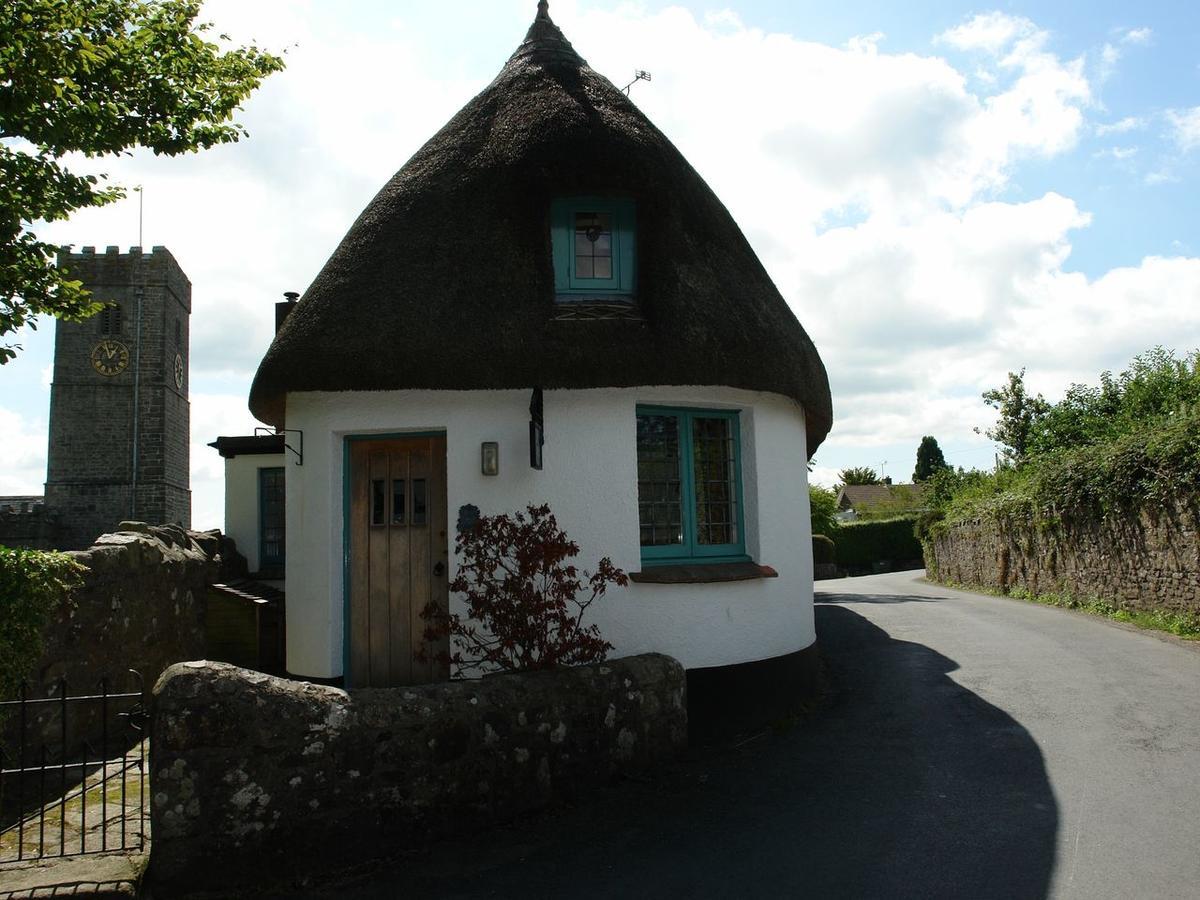 The Old Forge Villa Newton Abbot Bagian luar foto